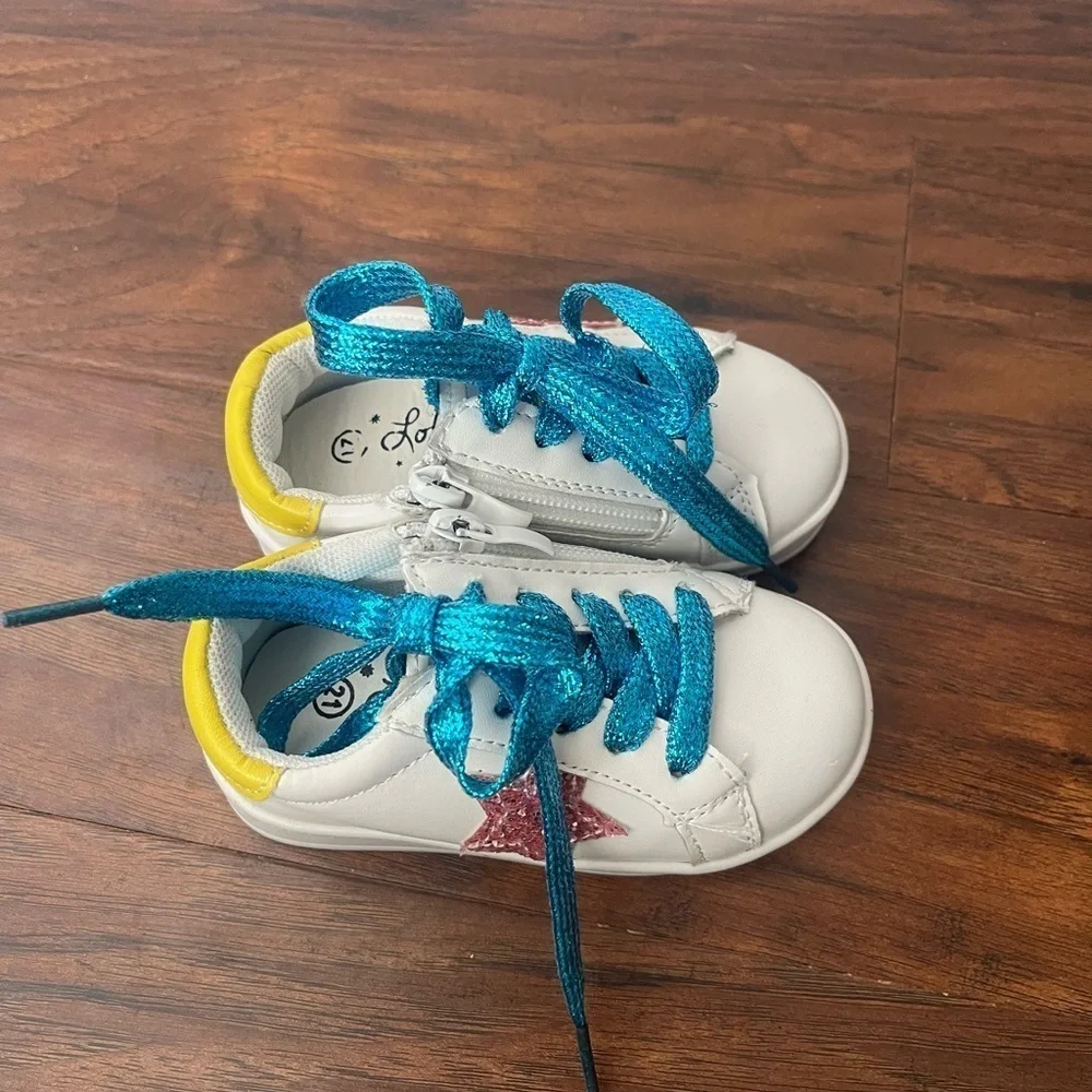 NWOT Lola + The Boys Pink Star sneakers with Blue Laces- Toddler size 5.5